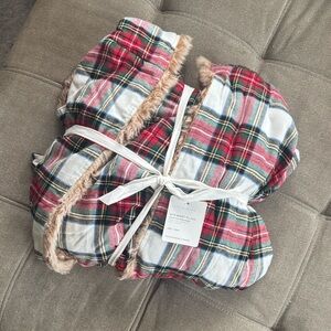 Plaid Pottern Barn Robe with Faux Fur Trim NWT